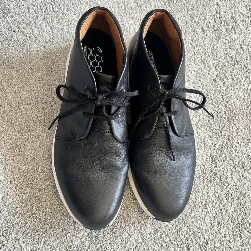 Clarks Unstructured Women's Un Rio Mid - Size 9.5 Black Leather Lace Up Sneaker - Picture 3 of 7